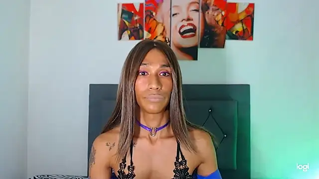 red veltet online show from April 2026 03:57:01 AM