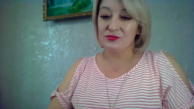 Snapshot of ArielXLoveresss chatting on November 2025 10:36:01 AM ArielXLoveresss online show from November 2025 10:36:01 AM