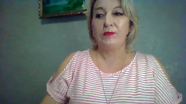 Snapshot of ArielXLoveresss chatting on November 2025 06:41:02 AM ArielXLoveresss online show from November 2025 06:41:02 AM
