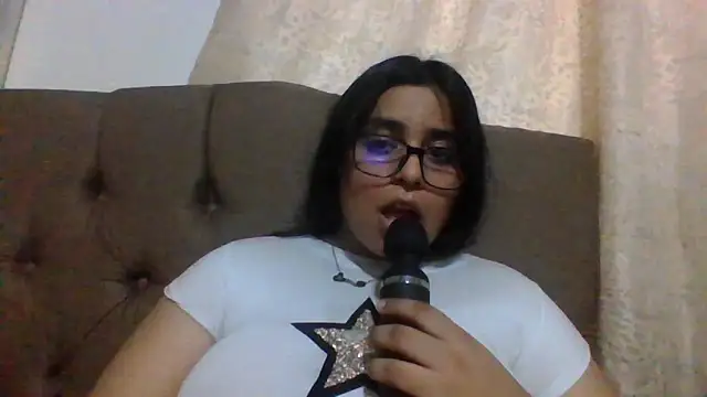 Snapshot of virginbrunette99 chatting on March 2025 02:28:02 AM virginbrunette99 online show from March 2025 02:28:02 AM