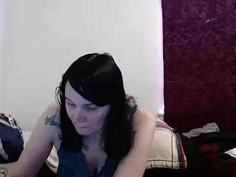 Hotmodel1984 online show from January 2025 08:10:01 PM