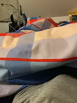 Snapshot of zou_9997 chatting on November 2025 03:12:01 AM zou 9997 online show from November 2025 03:12:01 AM