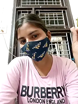 Snapshot of heena-3678 chatting on September 2025 02:06:02 PM heena-3678 online show from September 2025 02:06:02 PM