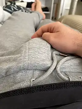 hardsikicix online show from February 2025 09:43:01 AM