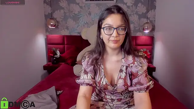 Snapshot of ZarifaRoot chatting on February 2025 11:15:02 PM ZarifaRoot online show from February 2025 11:15:02 PM