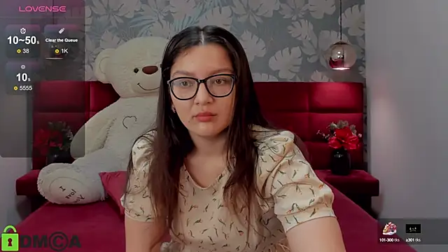 Snapshot of ZarifaRoot chatting on March 2025 09:25:02 PM ZarifaRoot online show from March 2025 09:25:02 PM