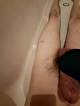 Snapshot of imre200270 chatting on November 2025 10:22:02 PM imre200270 online show from November 2025 10:22:02 PM