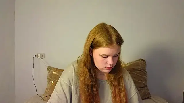 LaseyMoon online show from February 2026 07:56:02 AM