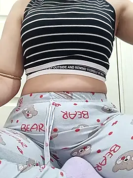 Sehrazat34 online show from November 2025 01:04:01 PM