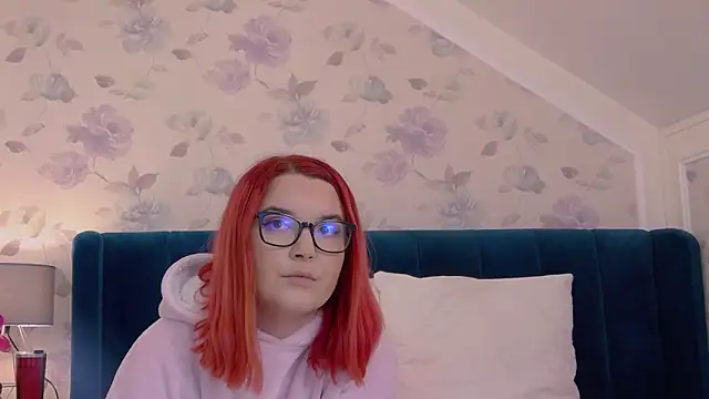 KailyKay online show from November 2025 07:05:02 PM