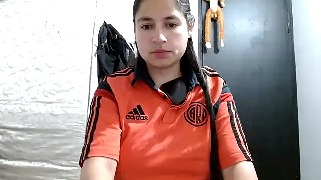 Escarcha-blue online show from October 2025 11:05:02 PM