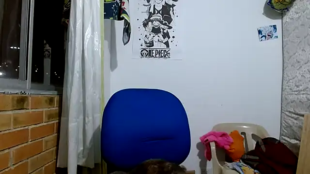 Escarcha-blue online show from November 2025 01:06:02 AM