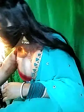 Snapshot of kusum_girl chatting on February 2025 06:15:02 AM kusum girl online show from February 2025 06:15:02 AM