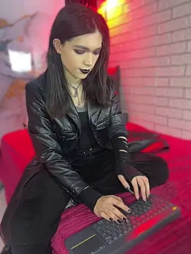 MaeveKuro online show from July 2026 02:58:02 AM