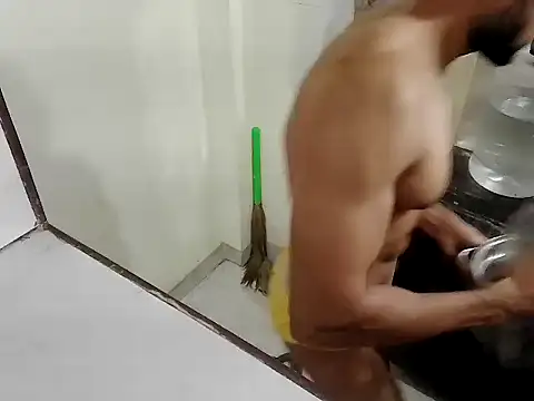 Snapshot of fitbuddy1 chatting on October 2025 10:48:01 AM fitbuddy1 online show from October 2025 10:48:01 AM