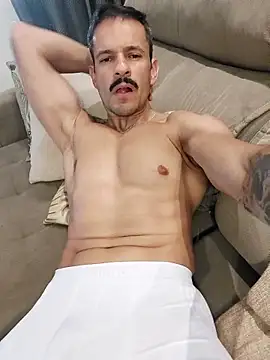 Snapshot of juniortche1313 chatting on February 2025 05:04:01 PM juniortche1313 online show from February 2025 05:04:01 PM