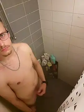 luckyluuk25 online show from October 2025 06:16:02 PM