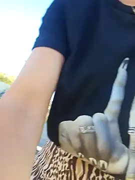 zoeylarkens online show from November 2025 11:55:02 AM