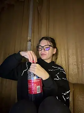 MrrKate online show from April 2026 12:53:01 AM