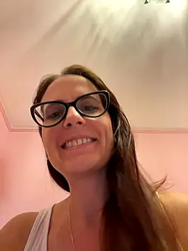 Snapshot of NataKitten chatting on October 2025 04:35:02 AM NataKitten online show from October 2025 04:35:02 AM