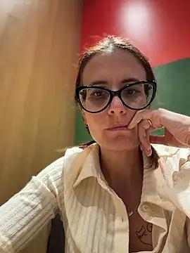 Snapshot of NataKitten chatting on November 2025 06:55:01 AM NataKitten online show from November 2025 06:55:01 AM