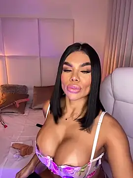 Amylewisq online show from March 2025 04:30:02 AM