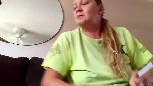 wetnwildforyou online show from November 2025 04:18:01 PM