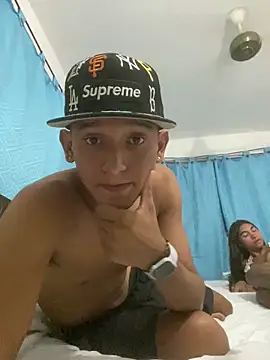 Babyalienqm online show from April 2026 07:28:02 AM