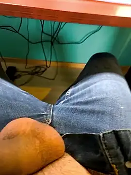 bavaricus123 online show from April 2026 06:30:02 AM