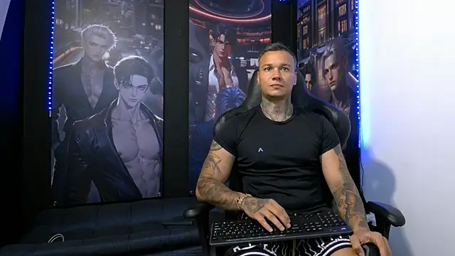 Snapshot of damian_c12 chatting on April 2026 10:33:02 PM damian c12 online show from April 2026 10:33:02 PM