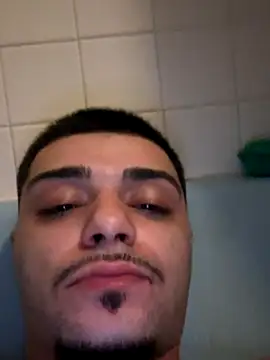 papiVilla23 online show from September 2025 04:35:01 AM