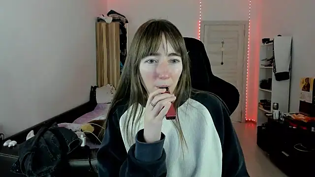 bekkawell online show from November 2025 04:18:01 PM