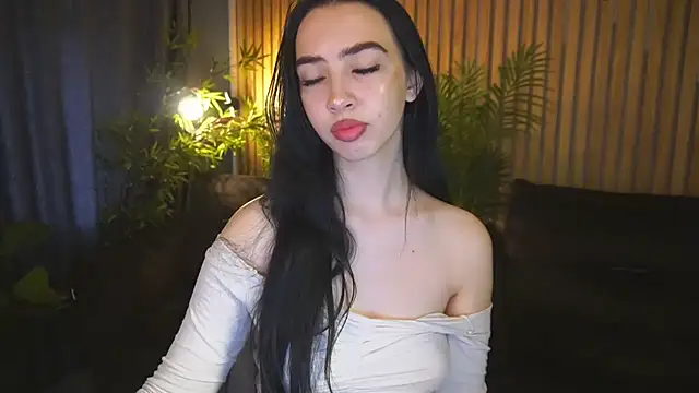 WildKittenX  online show from October 2025 05:52:01 AM