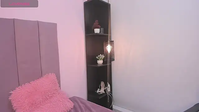 Bonniie 22 online show from March 2025 10:58:02 PM