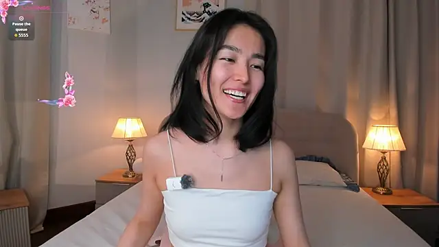 Snapshot of RanelDiva chatting on May 2026 08:52:01 AM RanelDiva online show from May 2026 08:52:01 AM