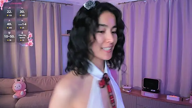 Snapshot of RanelDiva chatting on May 2026 06:52:01 AM RanelDiva online show from May 2026 06:52:01 AM