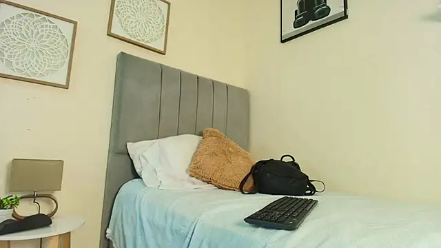 mary cute9 online show from April 2026 12:00:02 PM