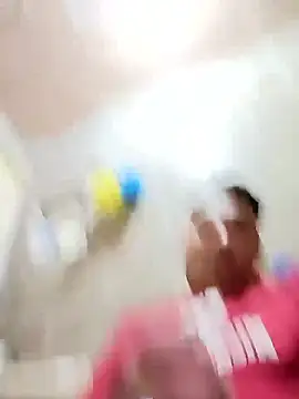 Snapshot of crisssalazar chatting on January 2026 01:44:02 AM crisssalazar online show from January 2026 01:44:02 AM