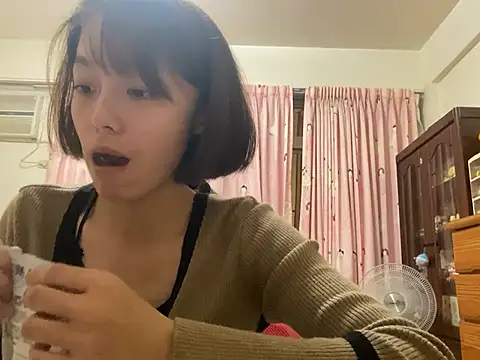 ladypaggy online show from March 2025 02:46:02 PM