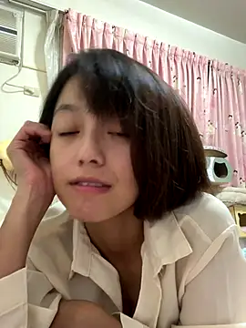 ladypaggy online show from September 2025 03:38:01 PM