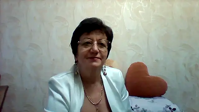 Snapshot of Lota5821 chatting on March 2025 05:52:02 AM Lota5821 online show from March 2025 05:52:02 AM
