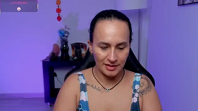 Sara Charmy online show from June 2026 11:05:01 AM