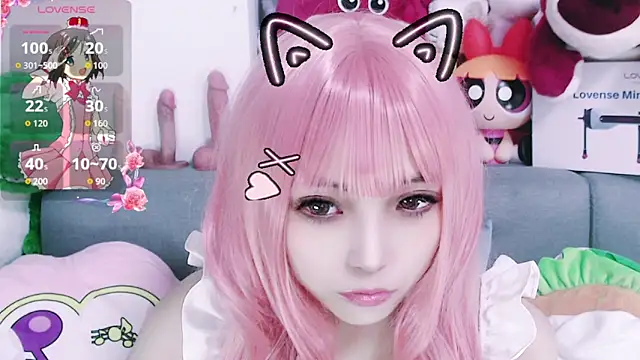 chenenna7 online show from November 2025 01:55:01 PM