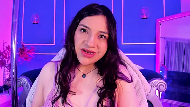 TaraTaylorr online show from December 2025 03:11:02 AM