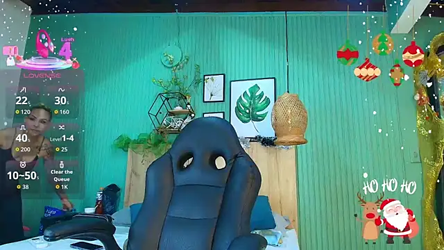 yessila parker online show from December 2025 04:58:02 PM