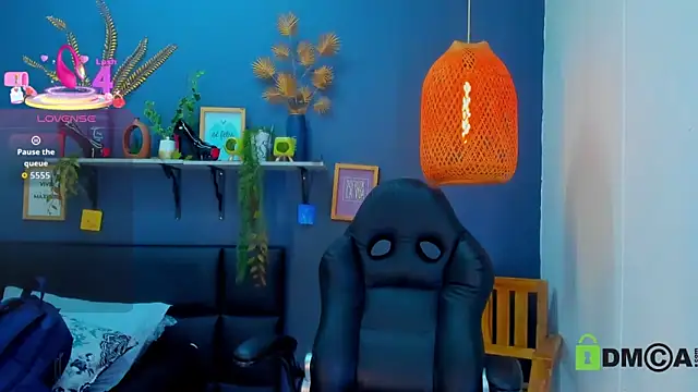 yessila parker online show from March 2026 09:27:01 AM