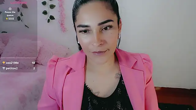 Snapshot of luna_lgomez_ chatting on March 2025 02:12:01 PM luna lgomez  online show from March 2025 02:12:01 PM