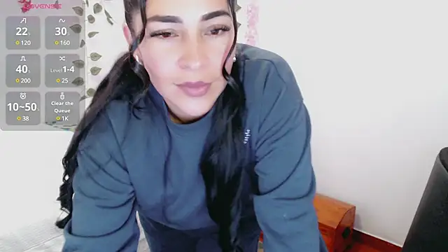 Snapshot of luna_lgomez_ chatting on March 2025 11:17:02 AM luna lgomez  online show from March 2025 11:17:02 AM