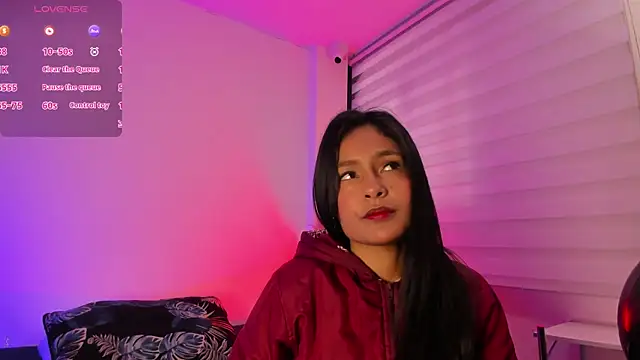 Fernanda liie  online show from April 2026 12:41:01 PM