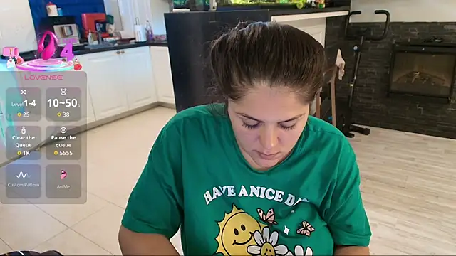 Layla- online show from July 2026 01:21:02 PM